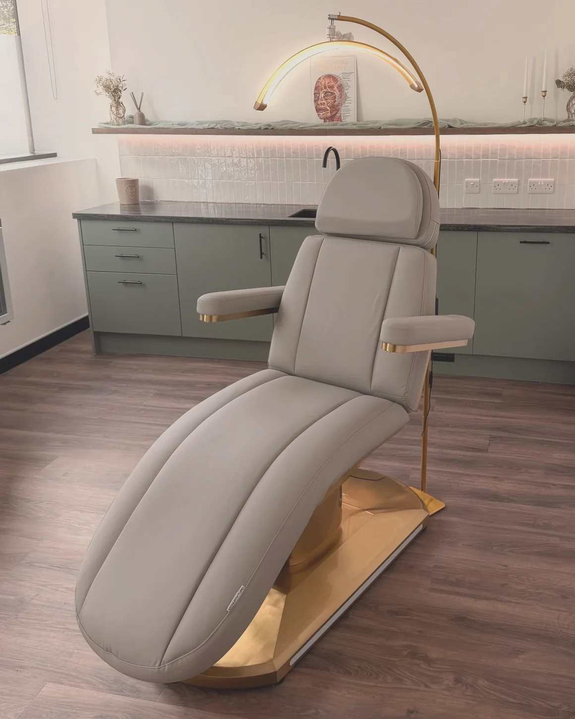 The treatment room at Studio 6, Foundry, Hove